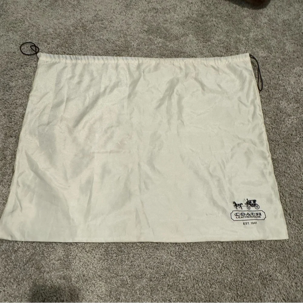 Like 🆕 Coach 23” x 19” vintage satin ivory large drawstring dust bag